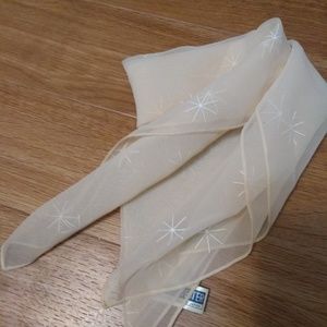 Sheer dressy handkerchief, true 60s vintage!